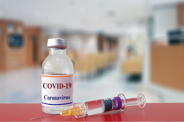 Recentemente se especulou que um caso de mielite transversa poderia ser responsável pela interrupção de testes com uma vacina contra COVID-19.