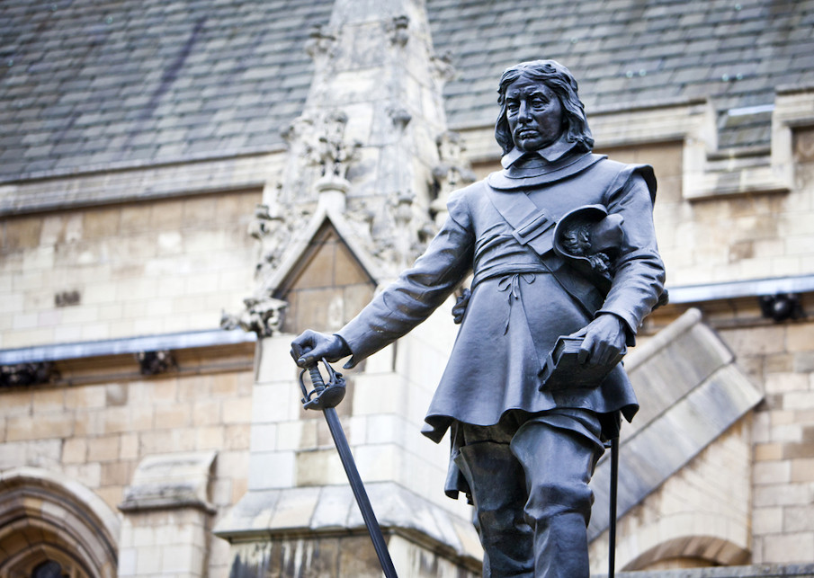 Estátua de Oliver Cromwell