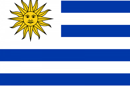 Bandeira do Uruguai, em branco e azul, com sol em amarelo no canto superior esquerdo. 