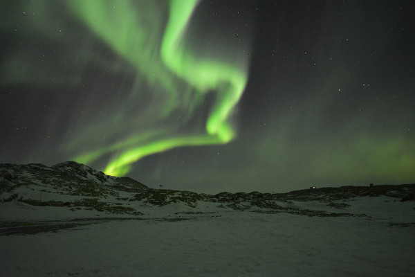 Aurora austral observada na Antártida.