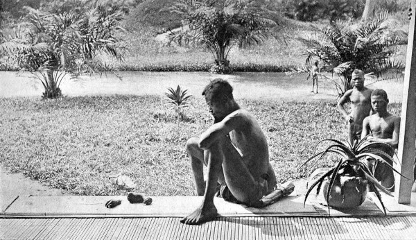 Fotografia de 1904 tirada no Congo, muito importante para a história da fotografia.
