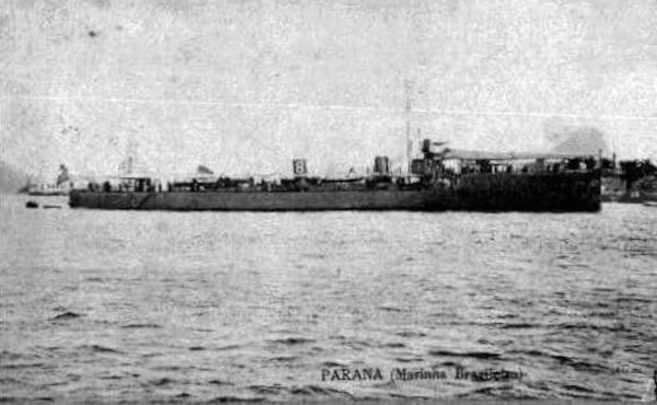 Navio Paraná, uma das embarcações brasileira bombardeada pelos alemães no contexto da Primeira Guerra Mundial.