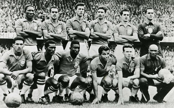 Seleção brasileira da Copa de 1958 em texto sobre curiosidades sobre o Brasil.