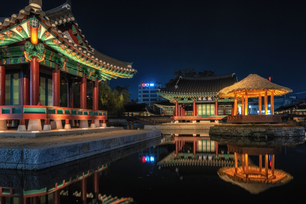 Prédios da era Joseon, um dos principais reinos da história coreana.[1]