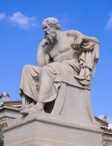 Estátua de Sócrates, um dos pensadores que tentaram responder à pergunta “o que é filosofia?”.
