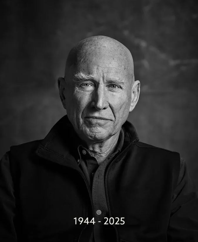 Sebastião Salgado em preto e branco. Texto mostra ano de nascimento e falecimento