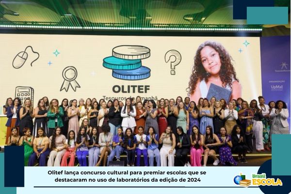 Participantes da Olitef em cerimônia