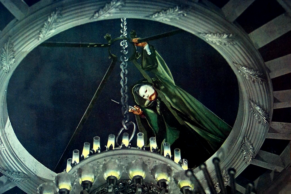 Adaptação de 1943 de “O Fantasma da Ópera”, de Gaston Leroux.