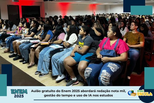 Aulão do Enem 2025 Estudantes em auditório