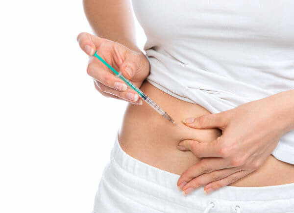 Alguns pacientes necessitam da administração de insulina para tratar a diabetes.