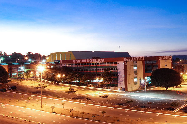 Centro Universitário de Anápolis (UniEvangélica), em Goiás